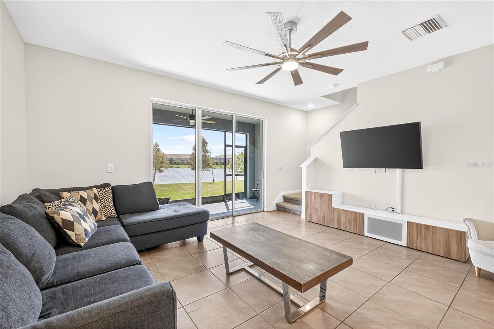 MANGROVE POINT PH 1 - Residential