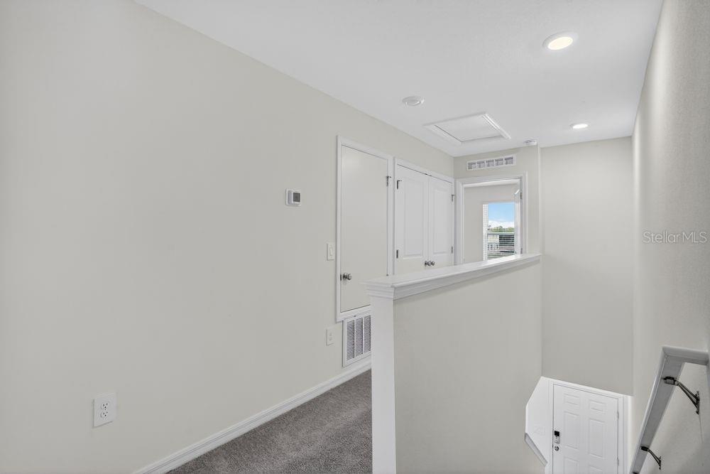 THE TOWNS AT FIRETHORN - Residential