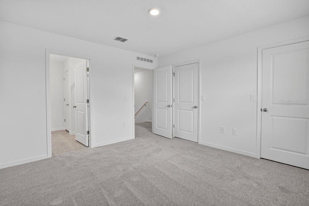 THE TOWNS AT FIRETHORN - Residential