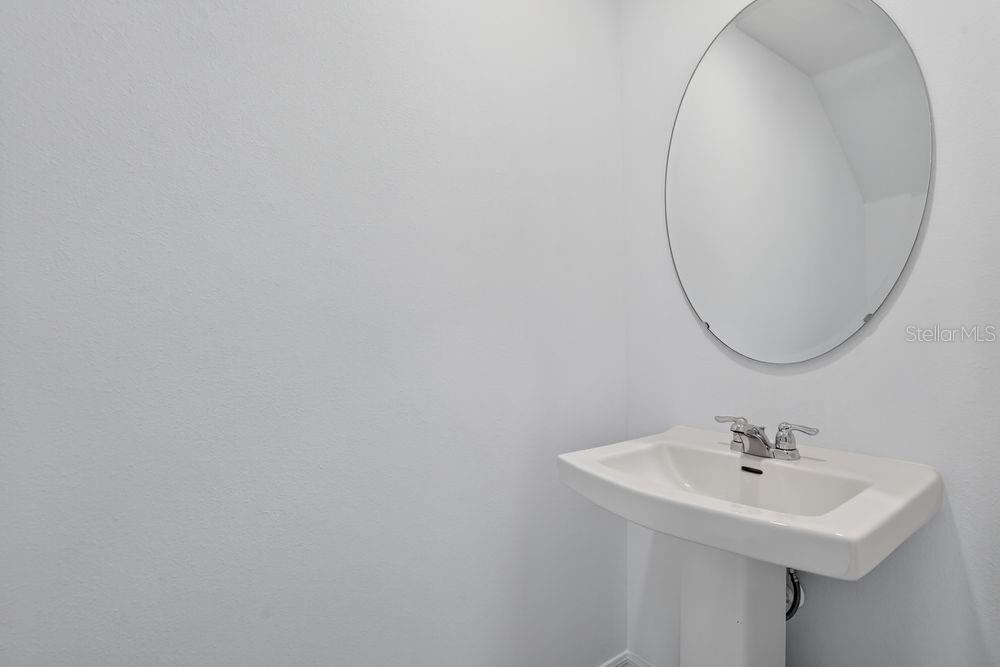 THE TOWNS AT FIRETHORN - Residential