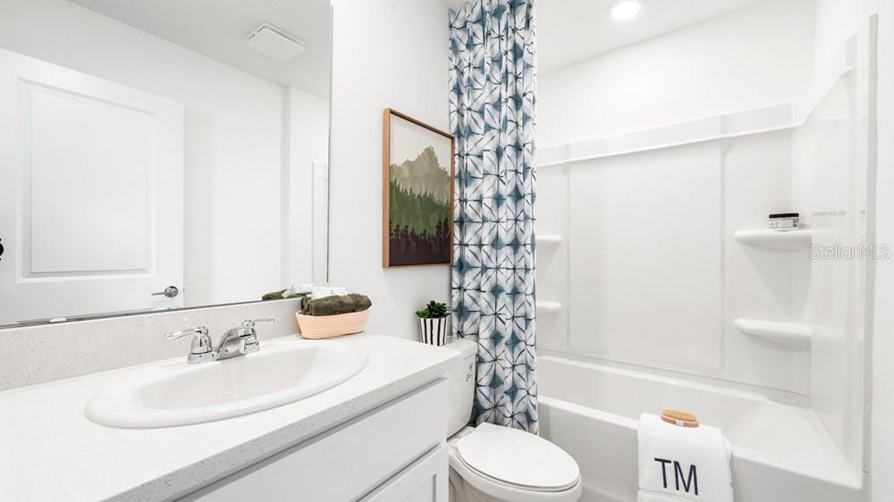 THE TOWNS AT FIRETHORN - Residential