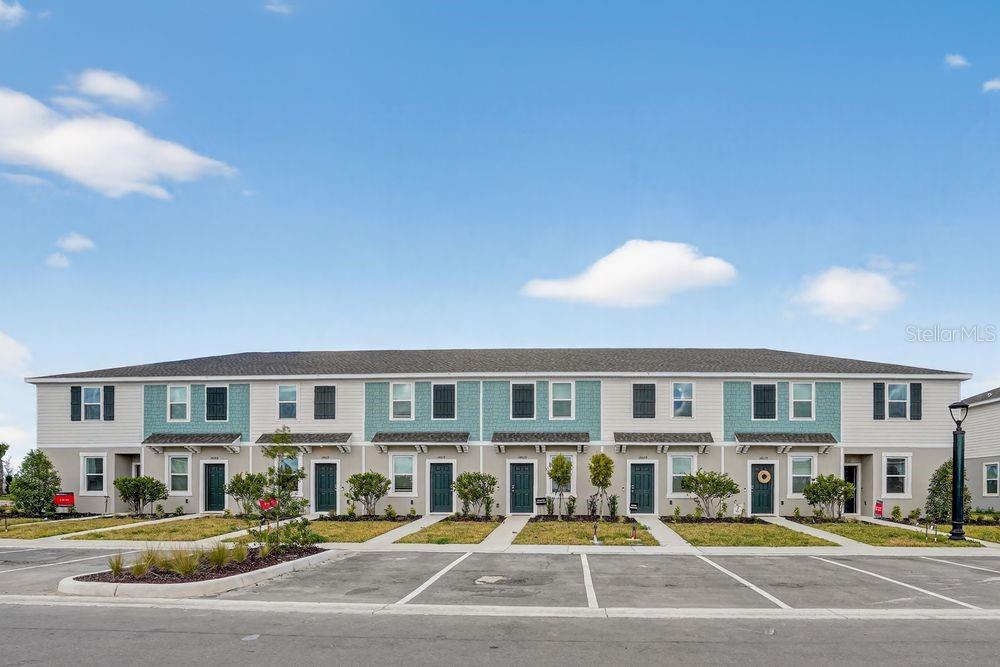 THE TOWNS AT FIRETHORN - Residential