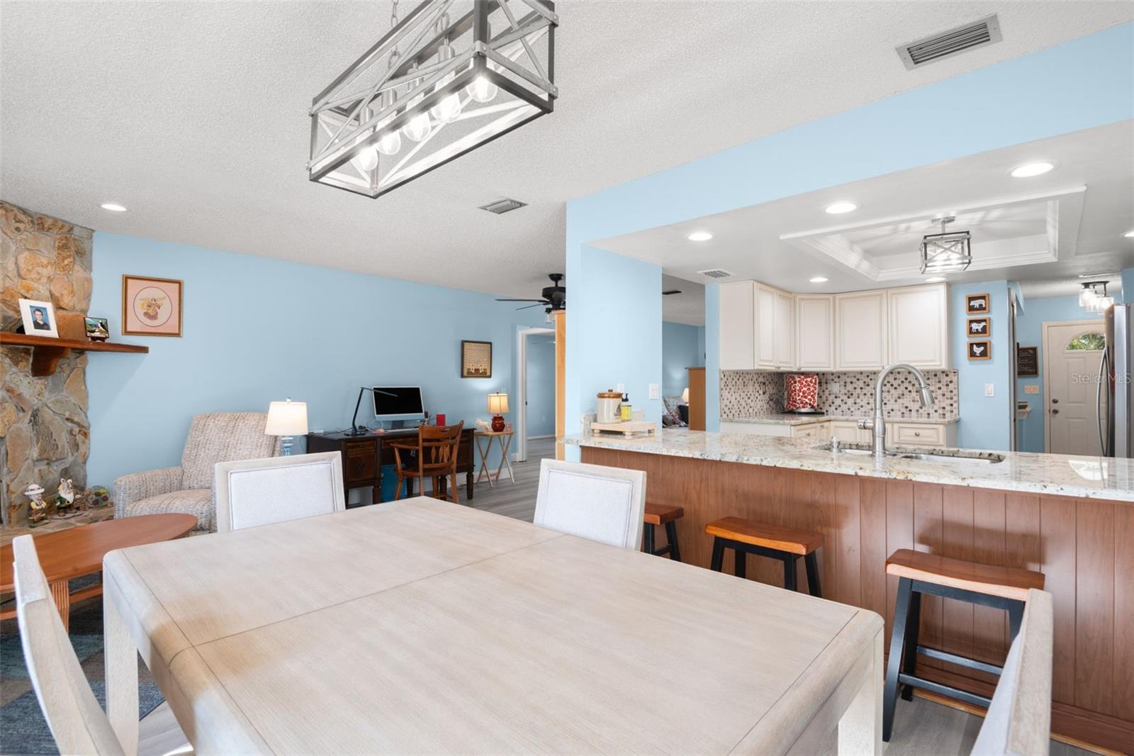 COUNTRY VILLAS-UNIT TWO - Residential