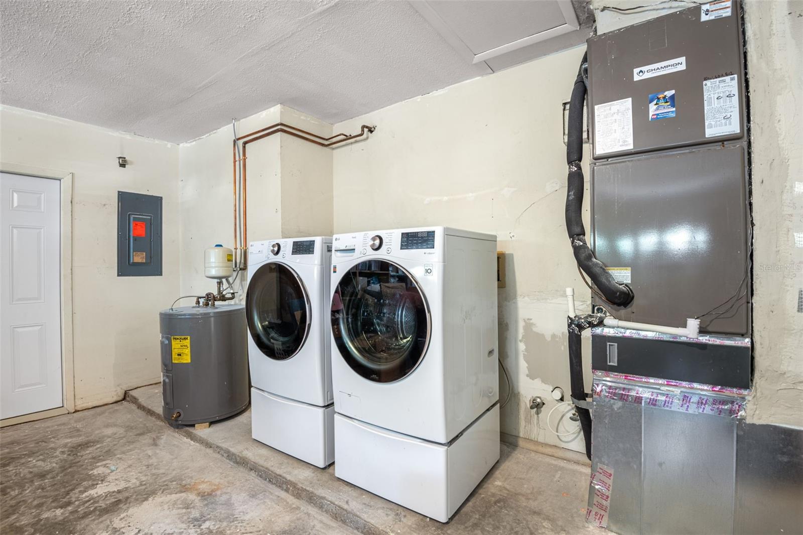 COUNTRY VILLAS-UNIT TWO - Residential