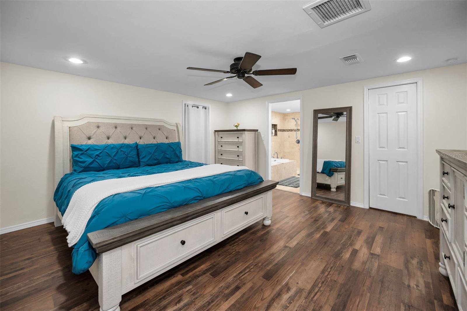 TANGLEWOOD EAST - Residential