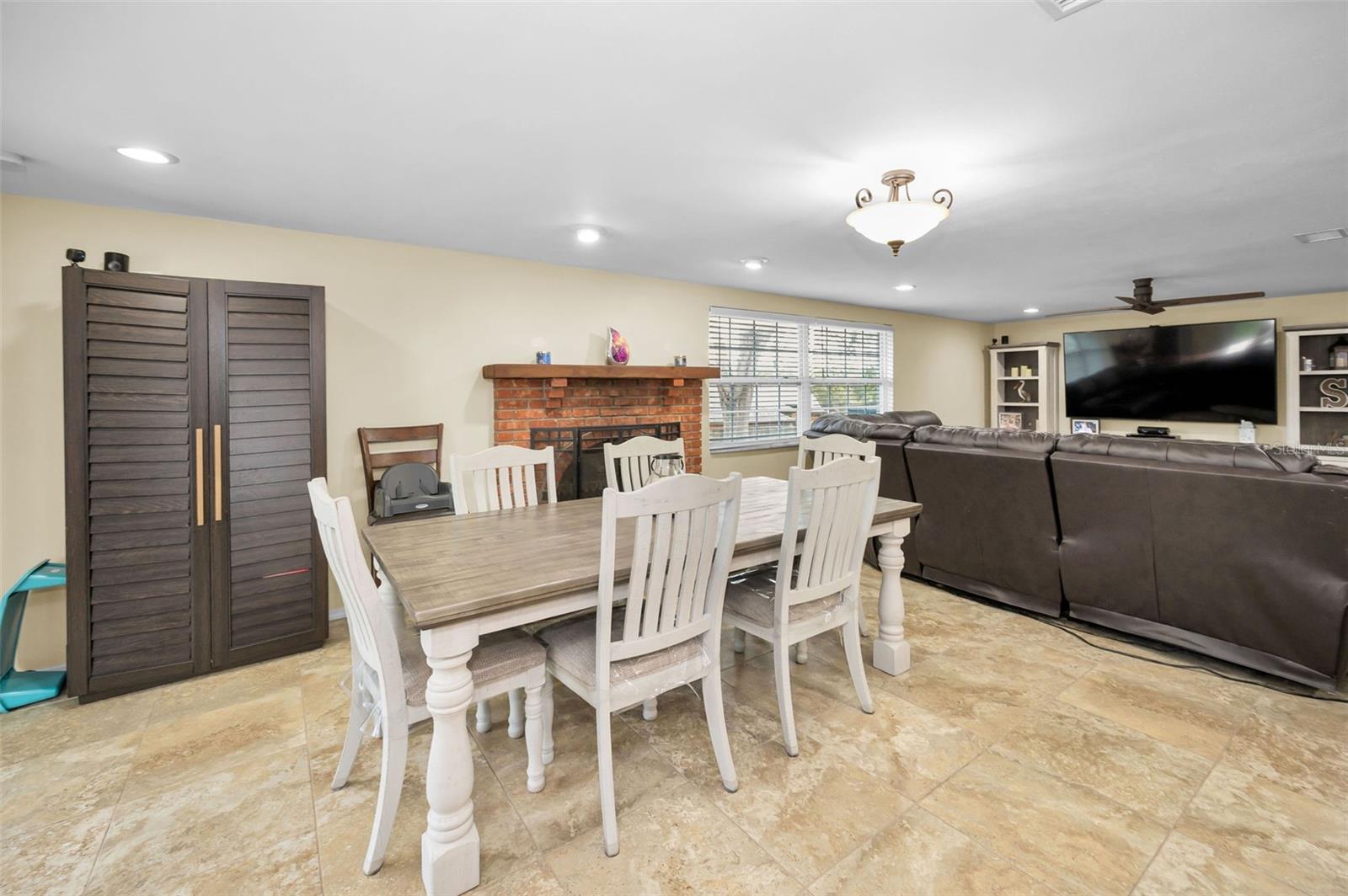 TANGLEWOOD EAST - Residential