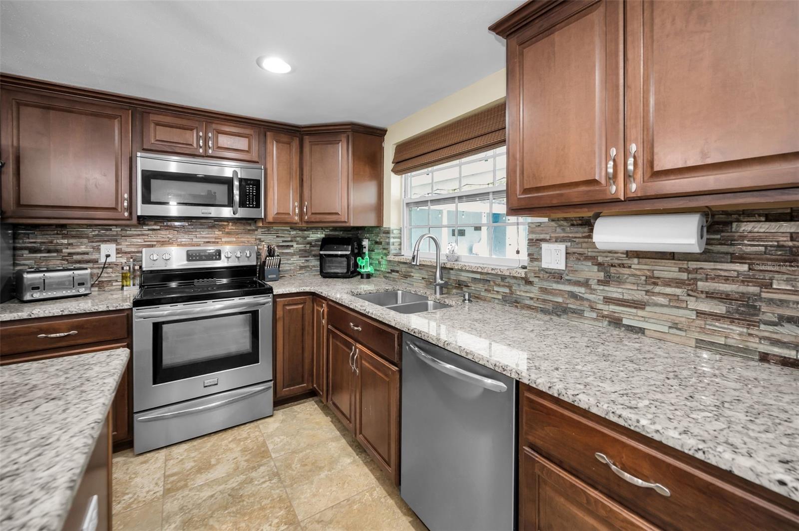 TANGLEWOOD EAST - Residential