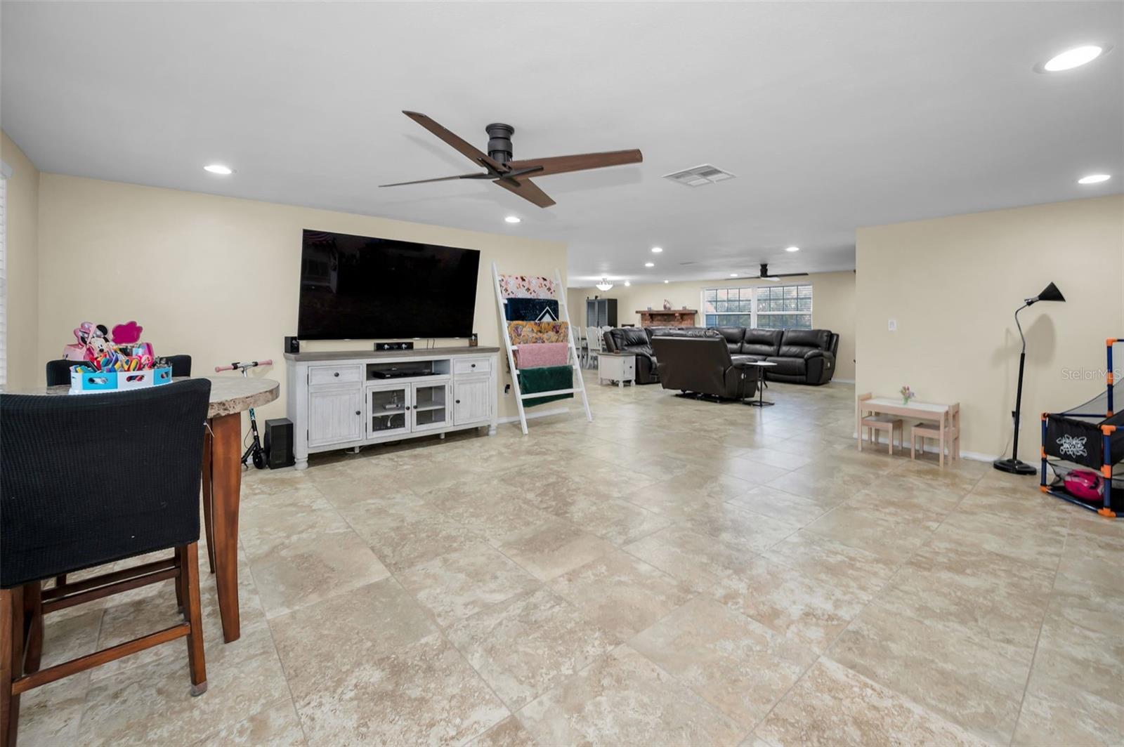 TANGLEWOOD EAST - Residential