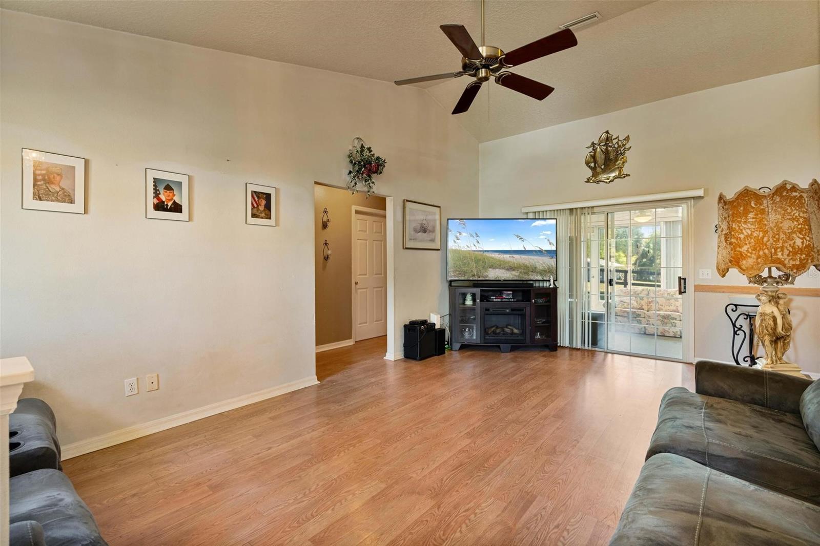 2011 OAKBEND DRIVE