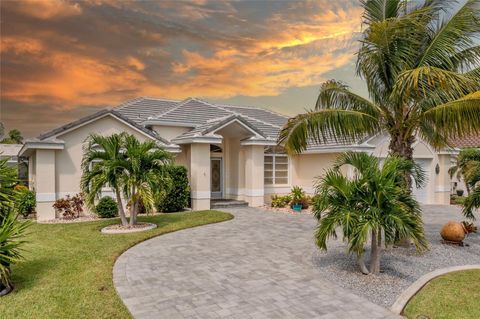 A home in PUNTA GORDA