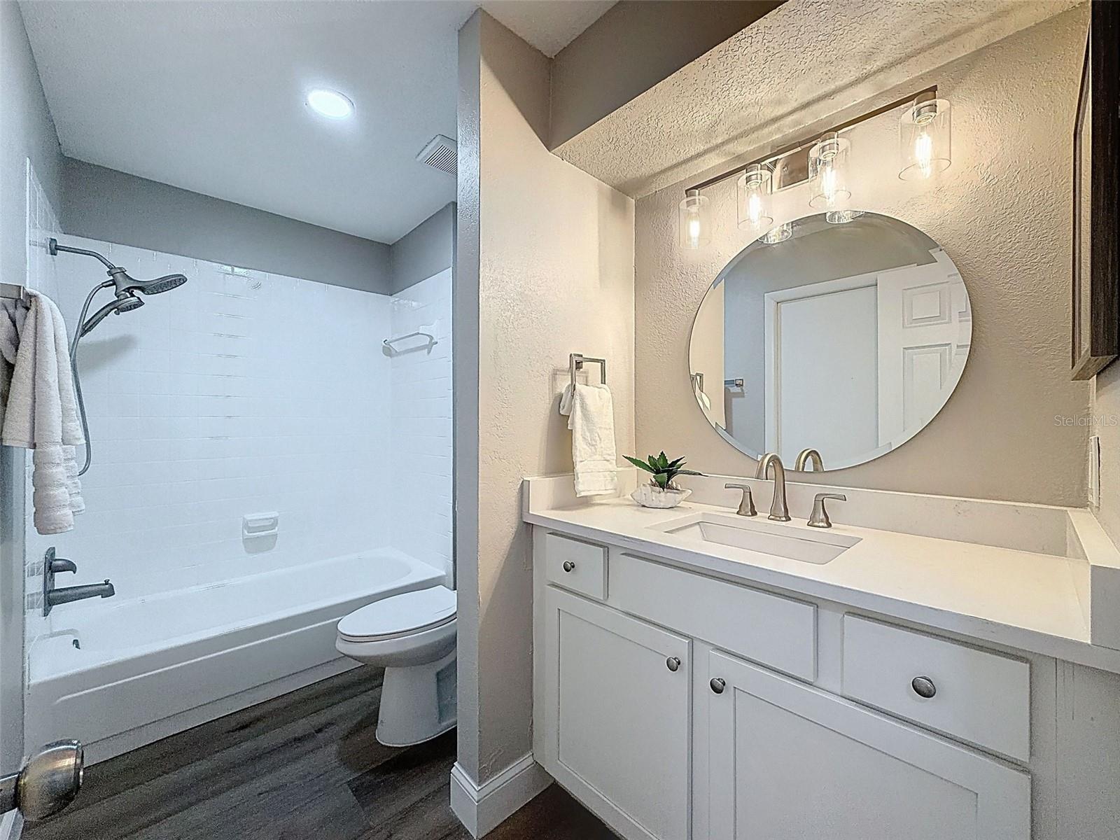 WHISPERING PINES FOREST 5TH ADD - Residential