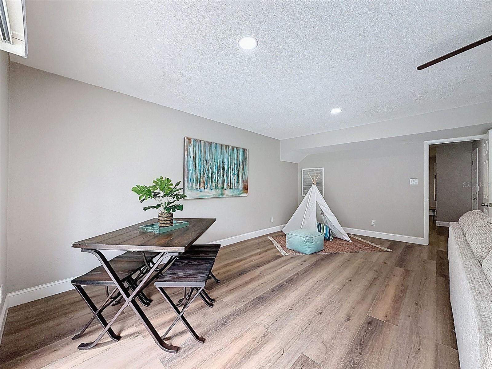 WHISPERING PINES FOREST 5TH ADD - Residential