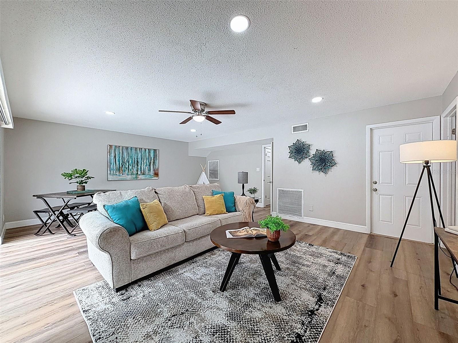 WHISPERING PINES FOREST 5TH ADD - Residential