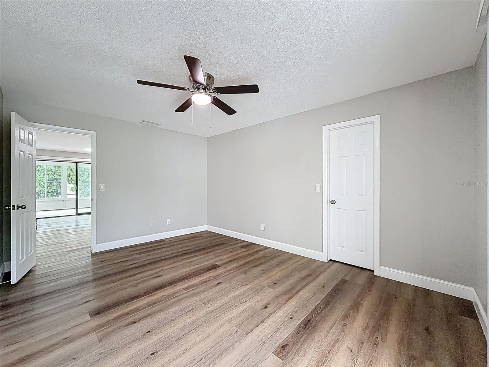 WHISPERING PINES FOREST 5TH ADD - Residential