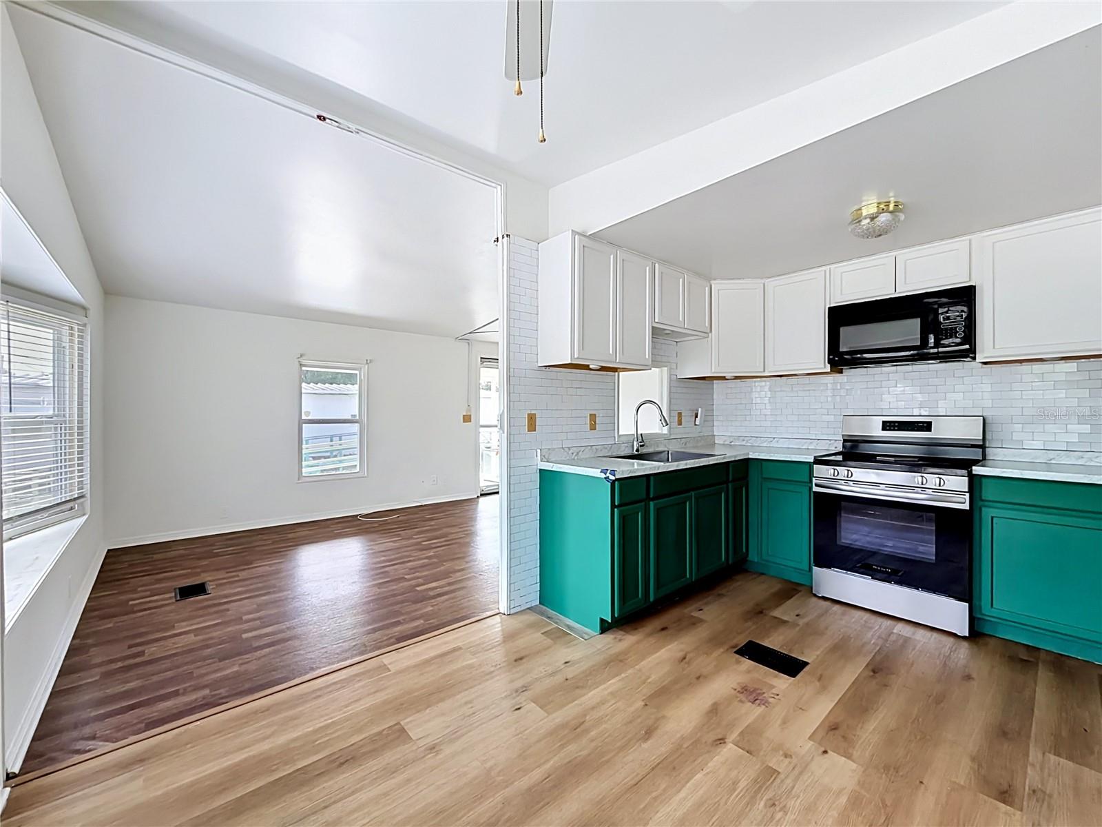 ORANGE BLOSSOM HILLS UN 15 - Residential