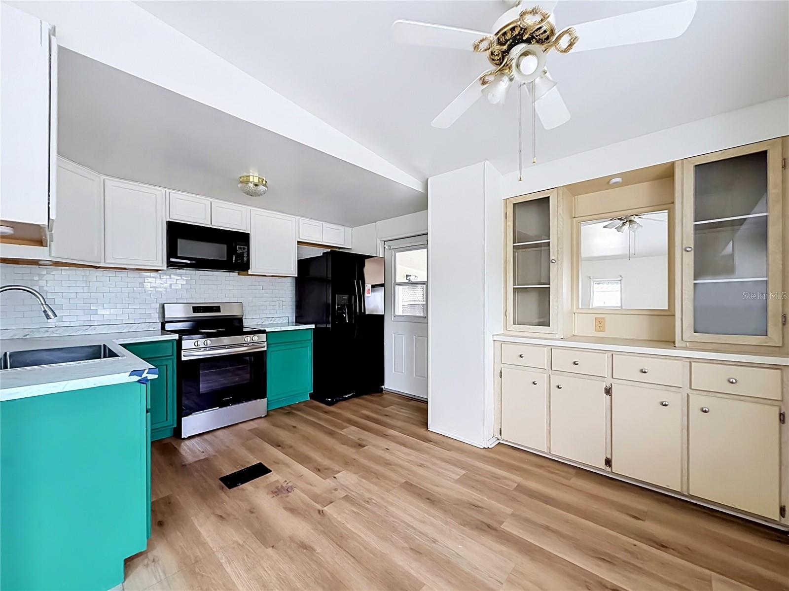 ORANGE BLOSSOM HILLS UN 15 - Residential