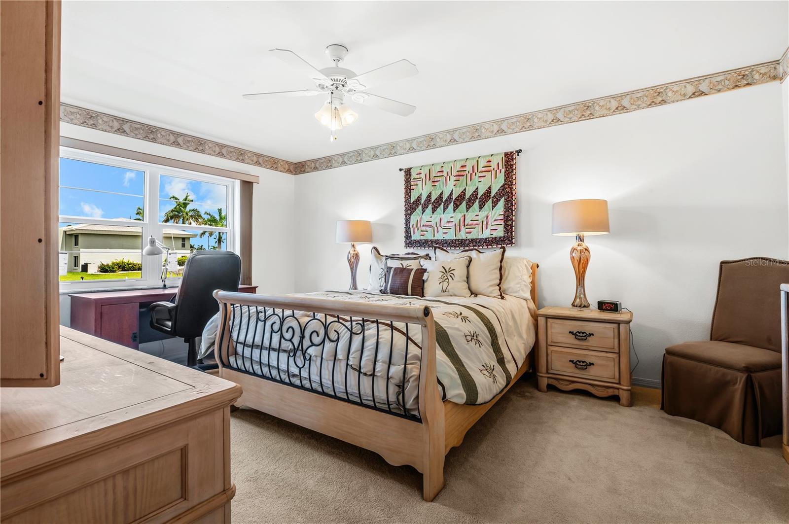 WINDJAMMER POINT PH 05 BLDG 01 - Residential