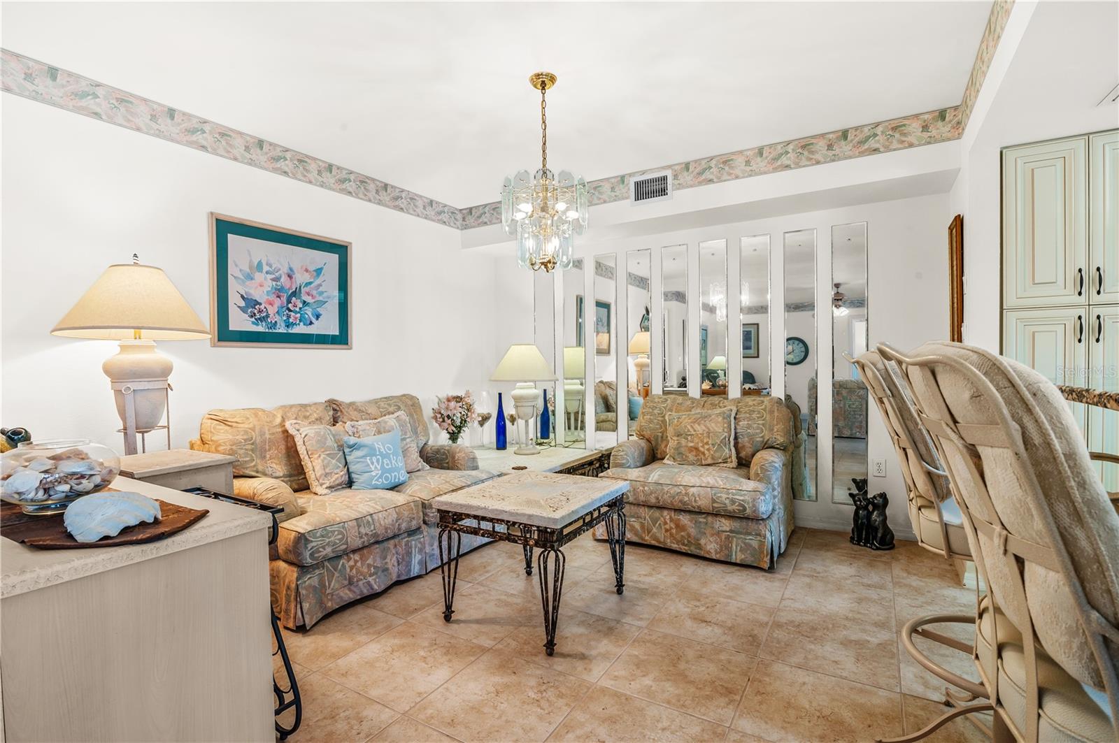 WINDJAMMER POINT PH 05 BLDG 01 - Residential