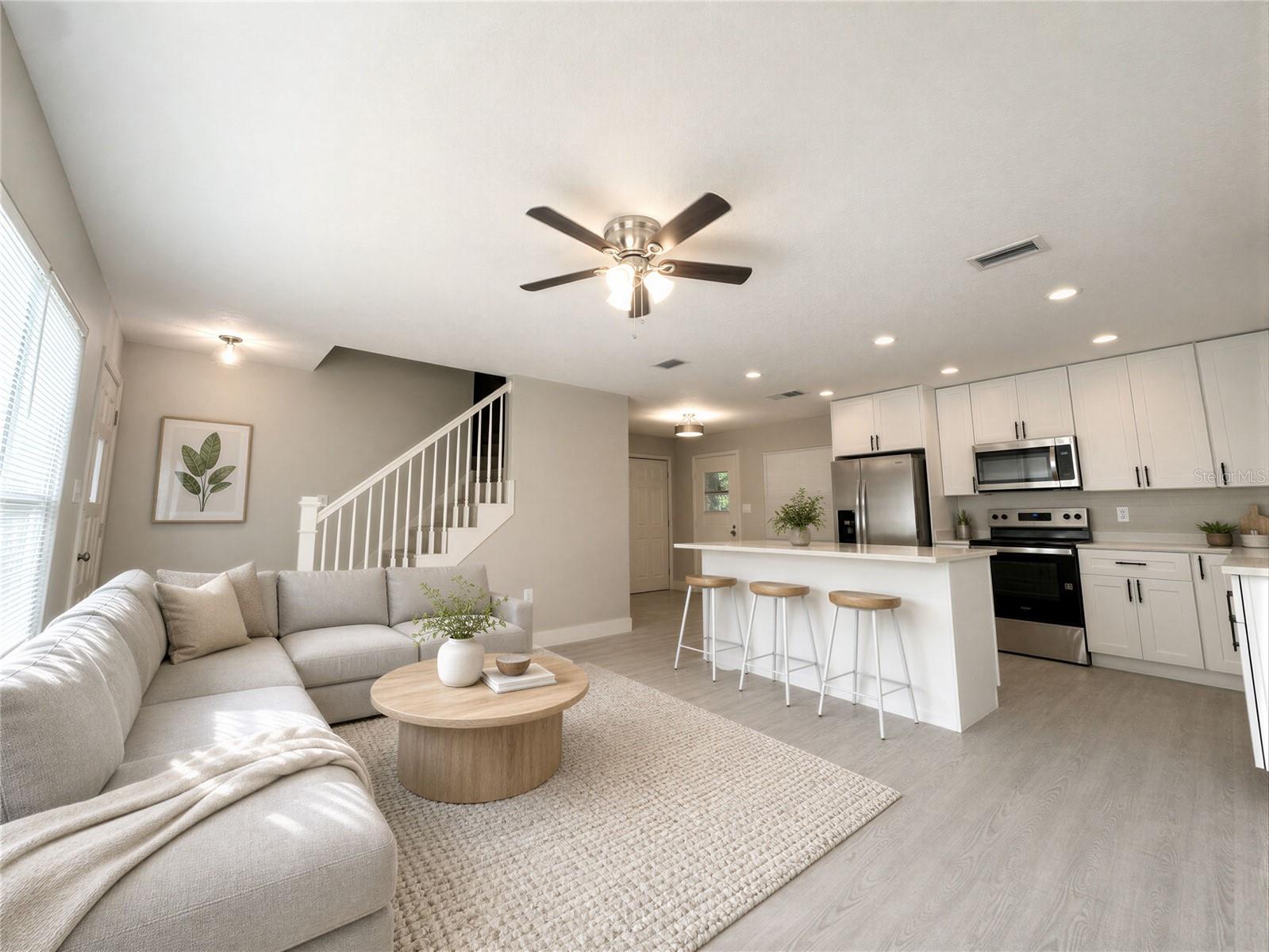 2807 WYNDHAM LANE