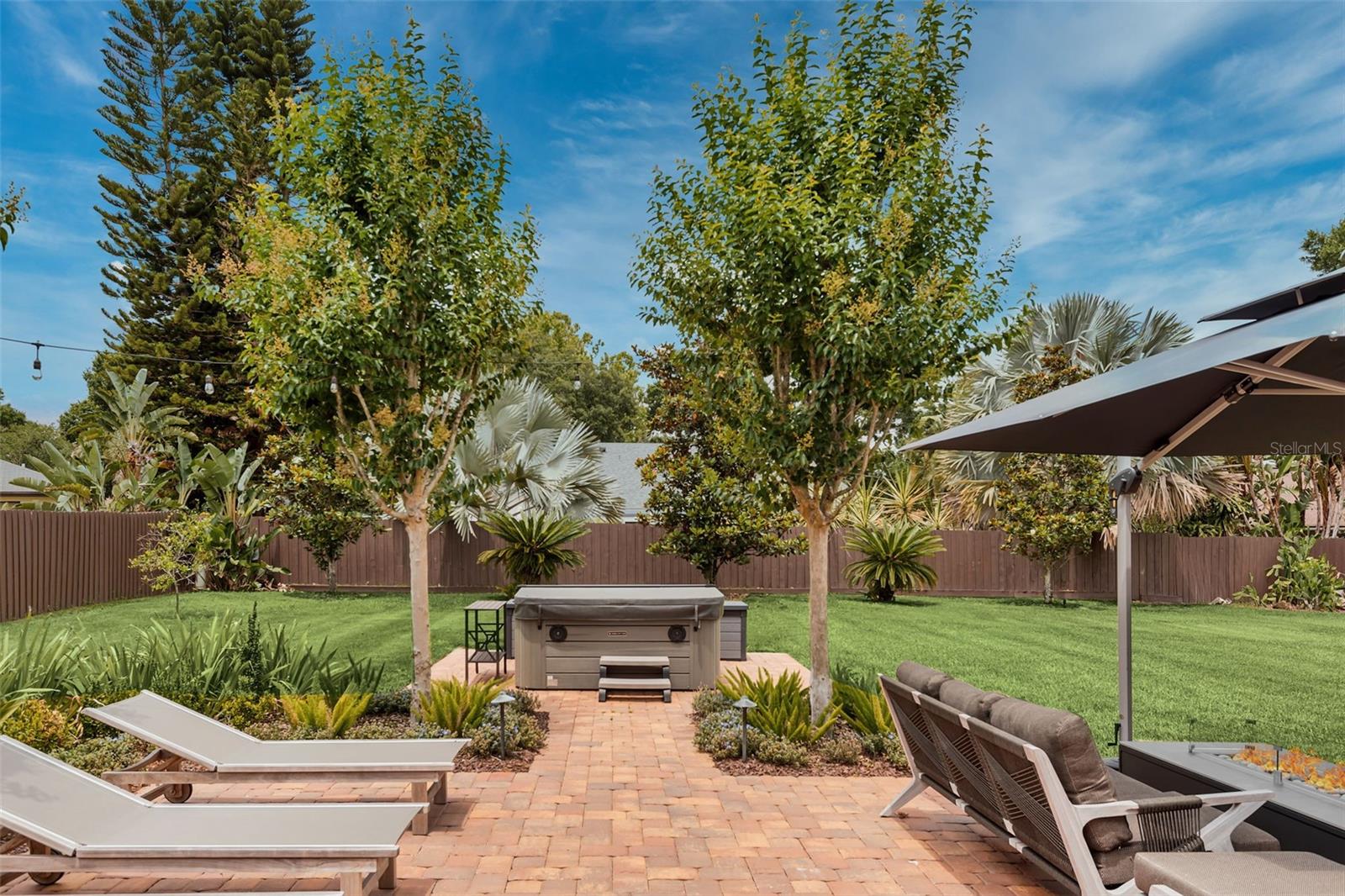 ORANGE TREE COUNTRY CLUB - Residential