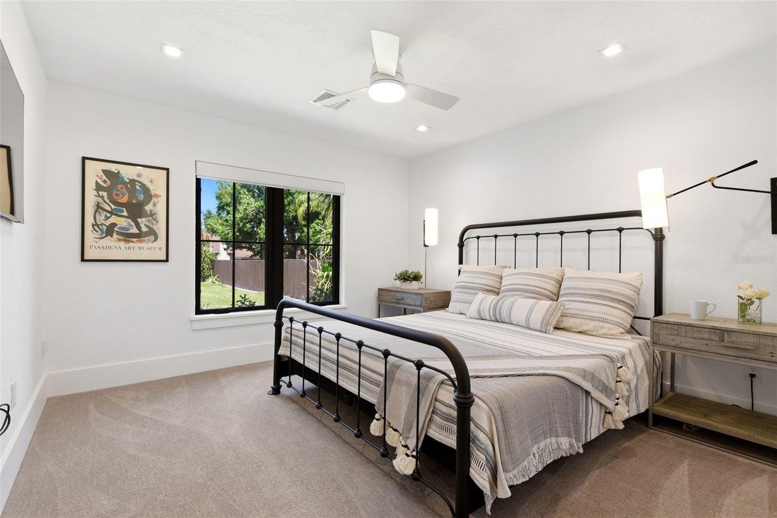 ORANGE TREE COUNTRY CLUB - Residential