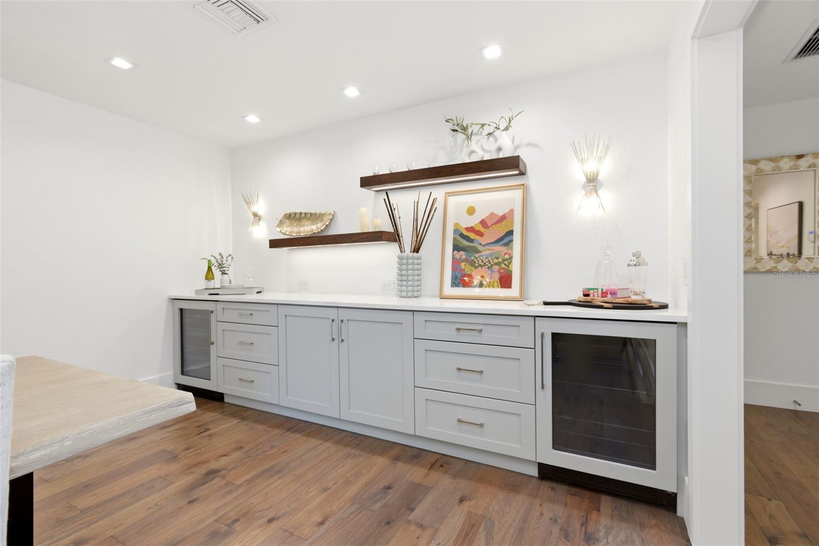 ORANGE TREE COUNTRY CLUB - Residential