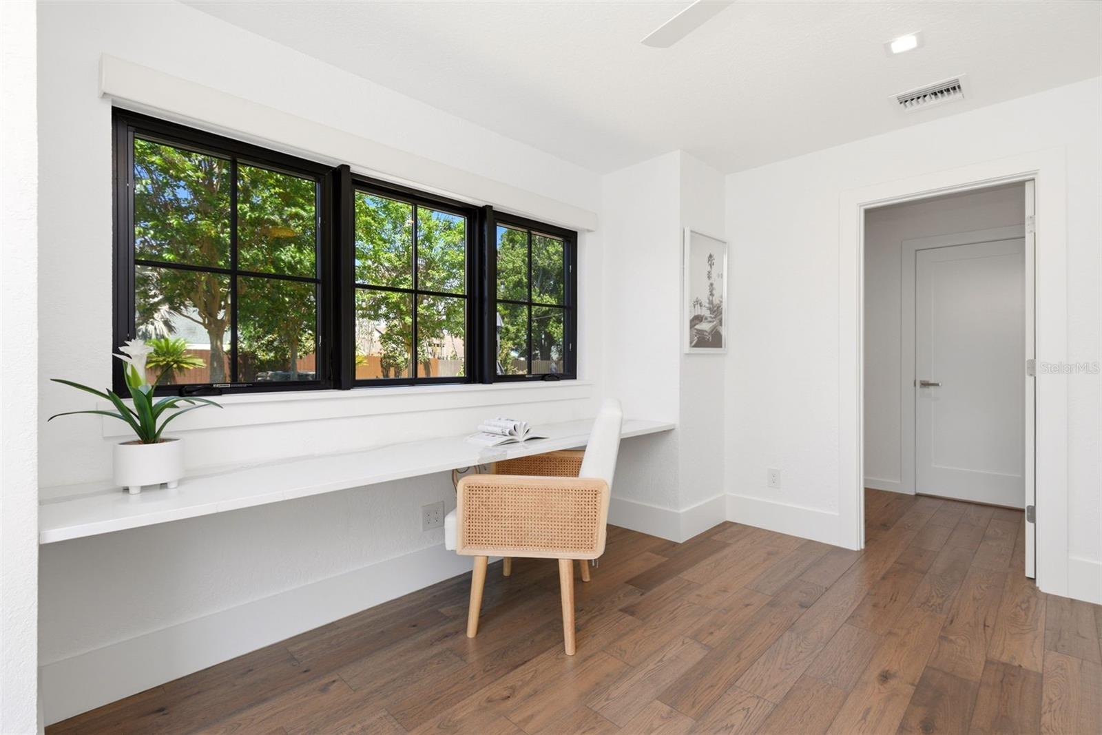 ORANGE TREE COUNTRY CLUB - Residential