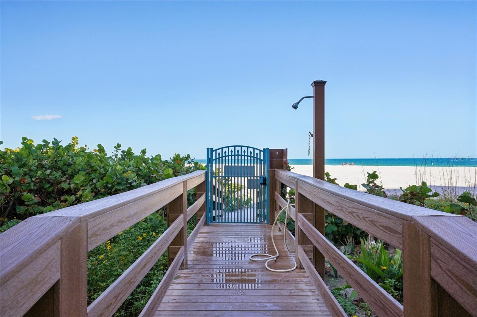 ULTIMAR ONE CONDO - Residential