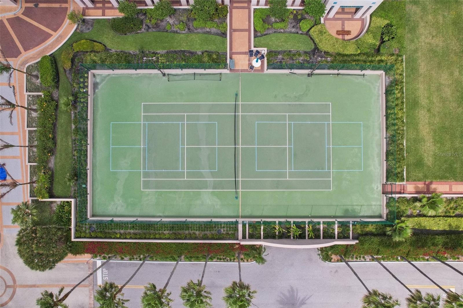 ULTIMAR ONE CONDO - Residential