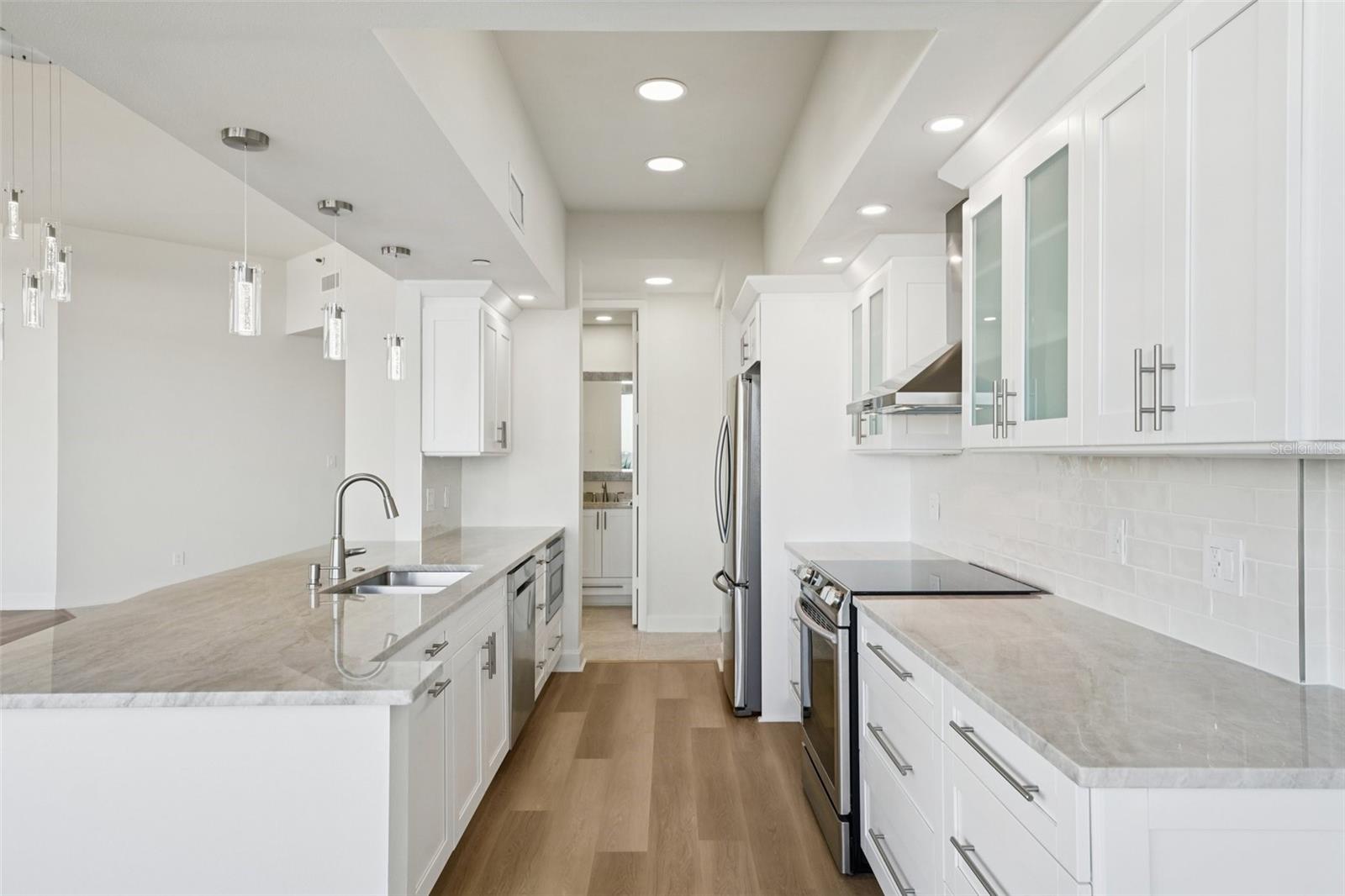 ULTIMAR ONE CONDO - Residential