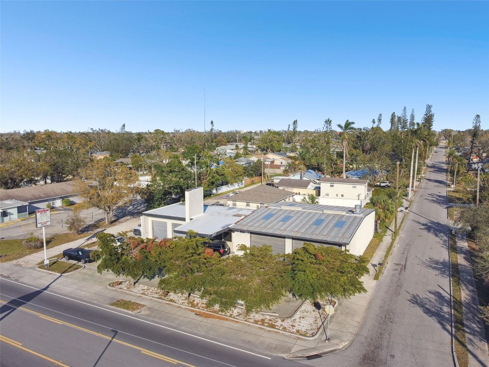 ORANGE ESTATES - Commercial Sale