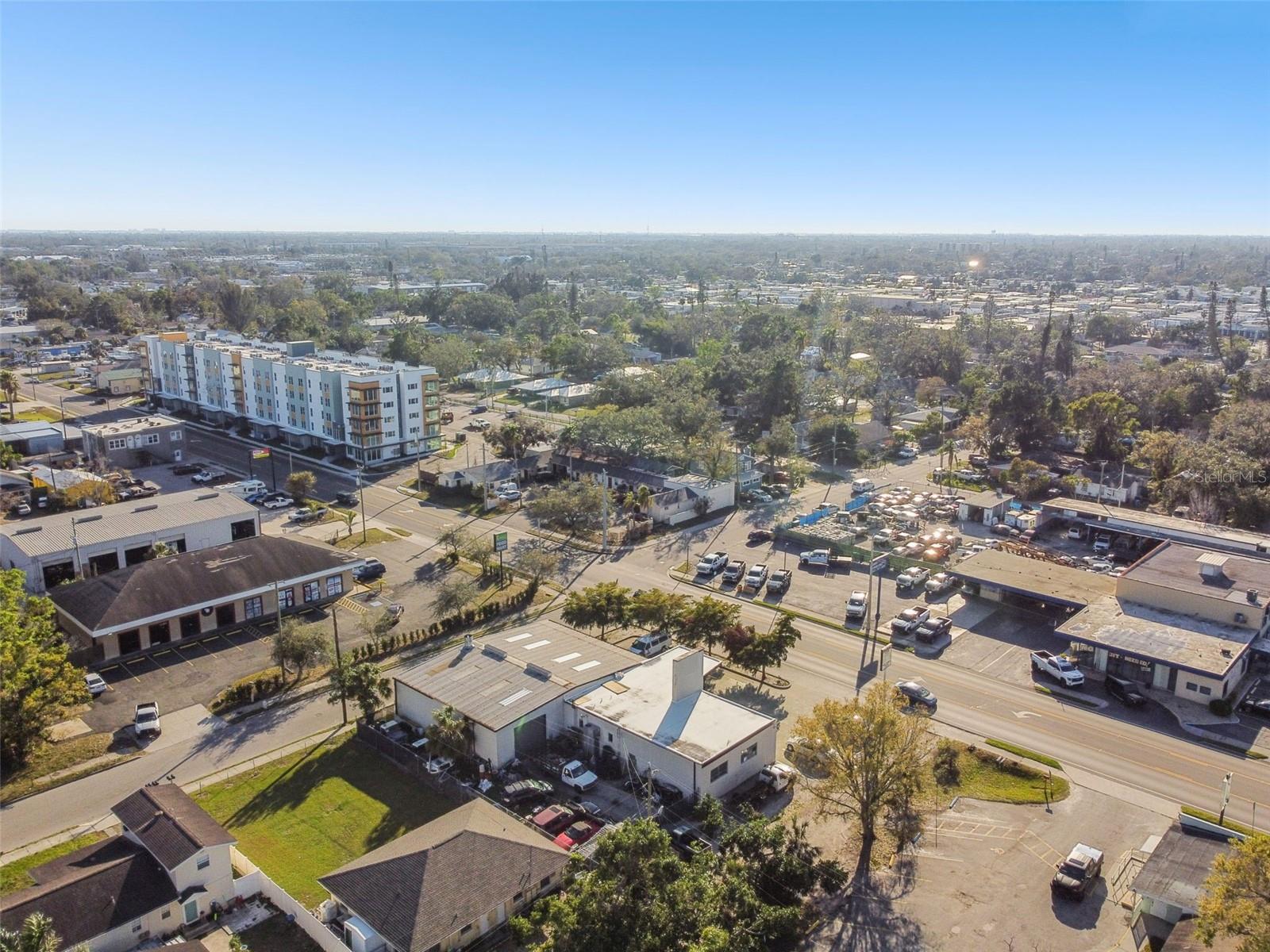 ORANGE ESTATES - Commercial Sale