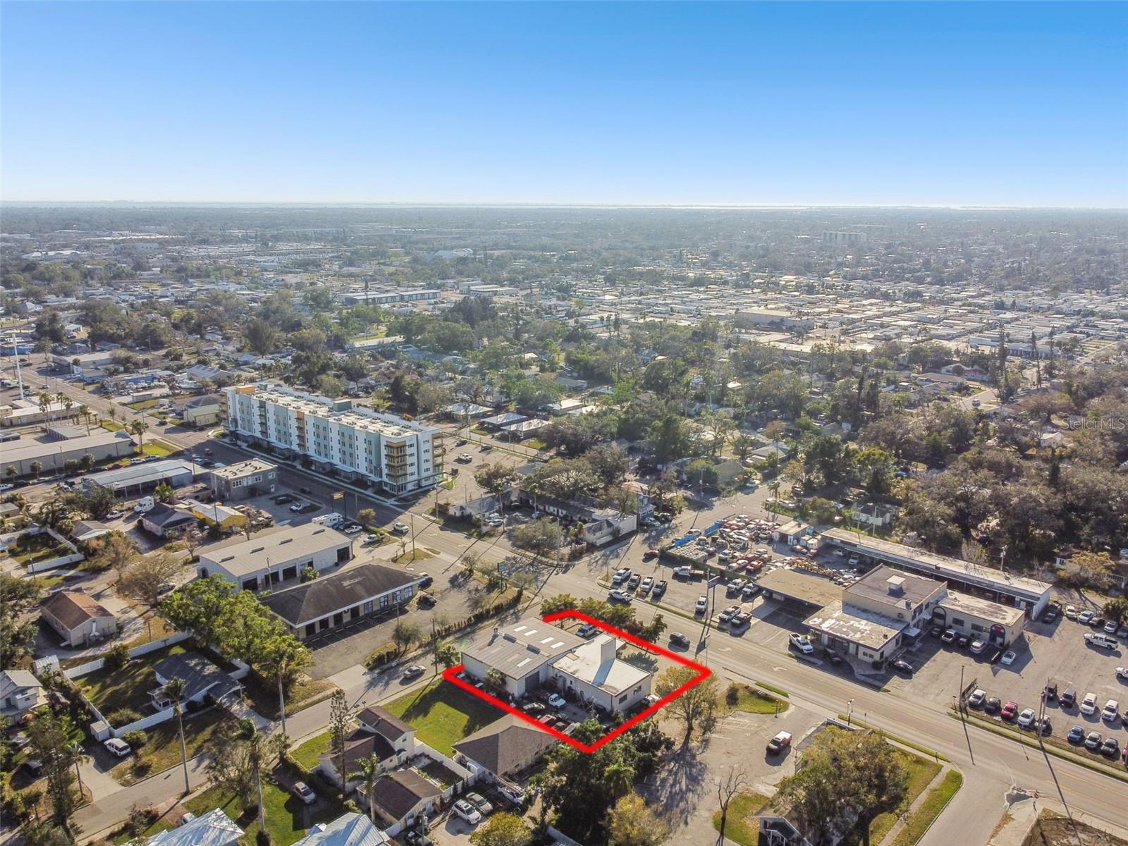 ORANGE ESTATES - Commercial Sale