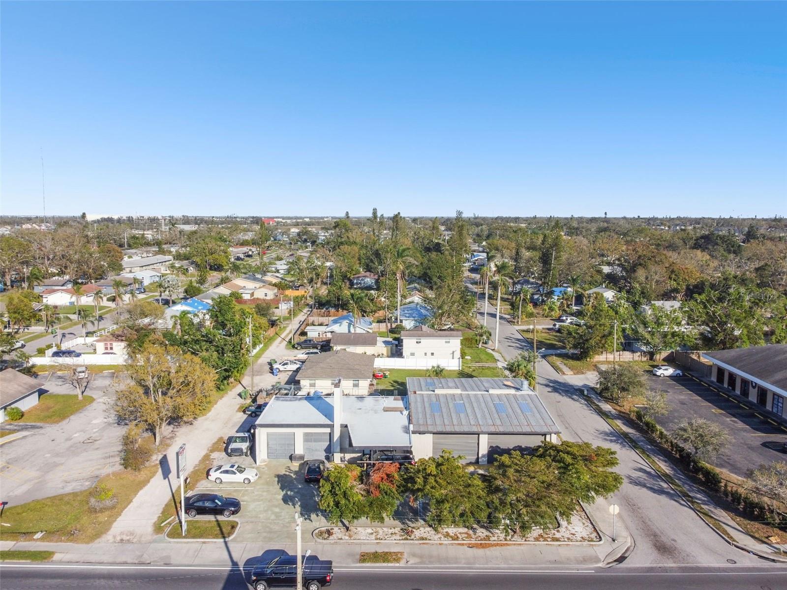 ORANGE ESTATES - Commercial Sale