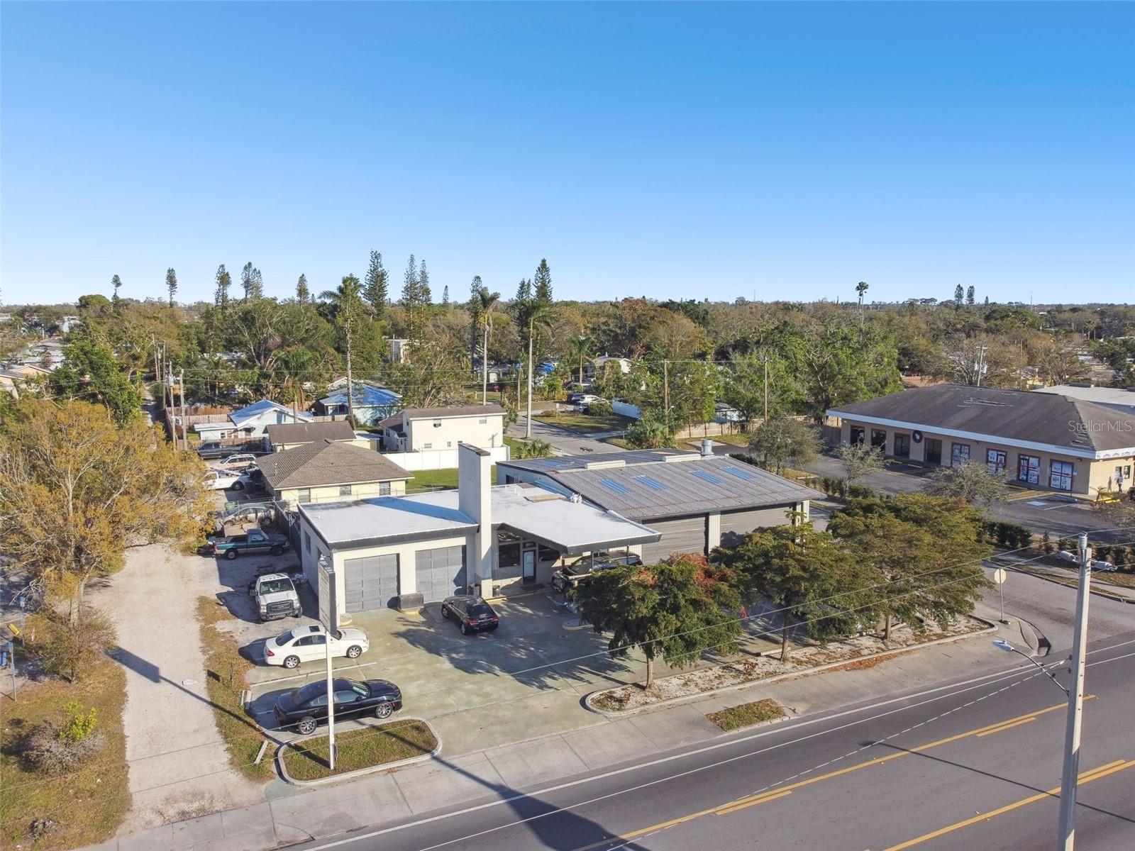 ORANGE ESTATES - Commercial Sale