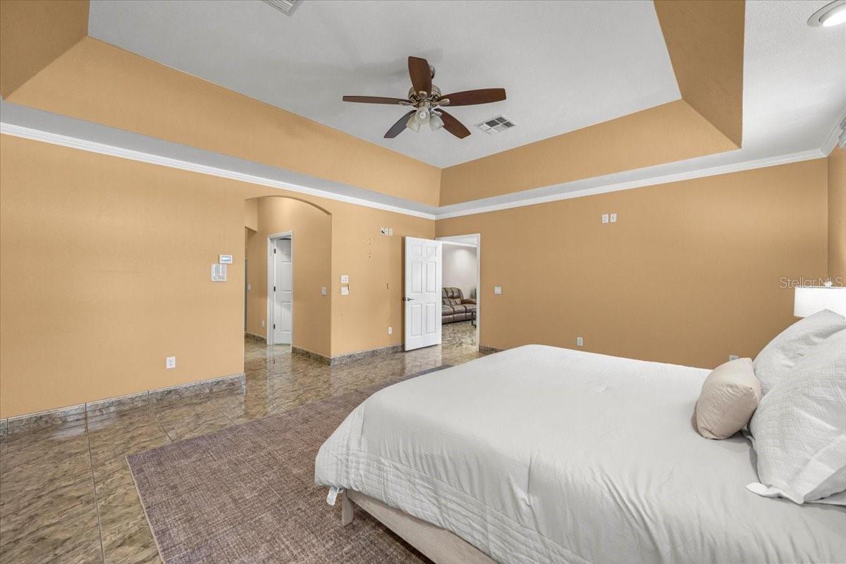 OCALA THOROUGHBRED ACRES - Residential