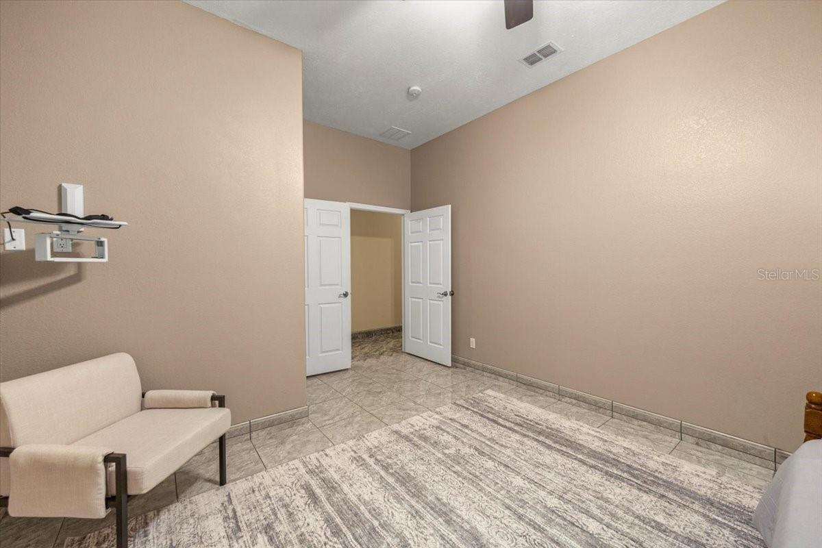 OCALA THOROUGHBRED ACRES - Residential