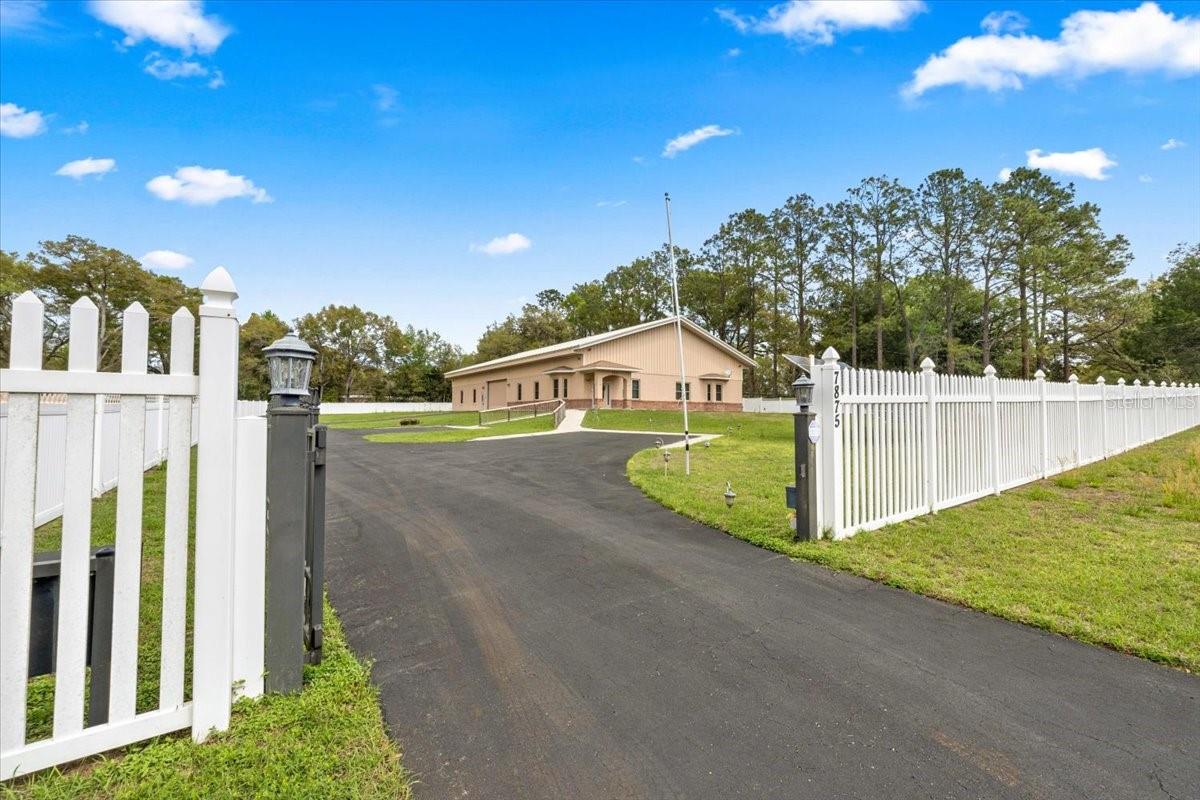 OCALA THOROUGHBRED ACRES - Residential