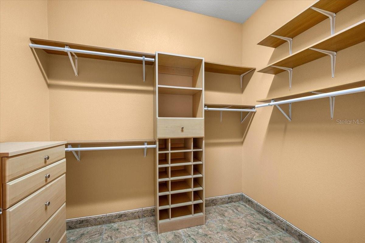 OCALA THOROUGHBRED ACRES - Residential