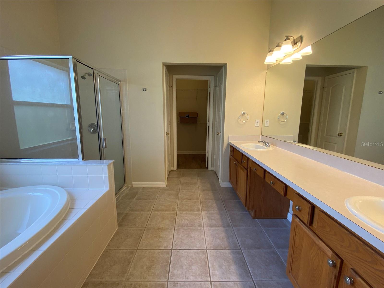 LEXINGTON OAKS VILLAGES 18 19 AND 20 - Residential