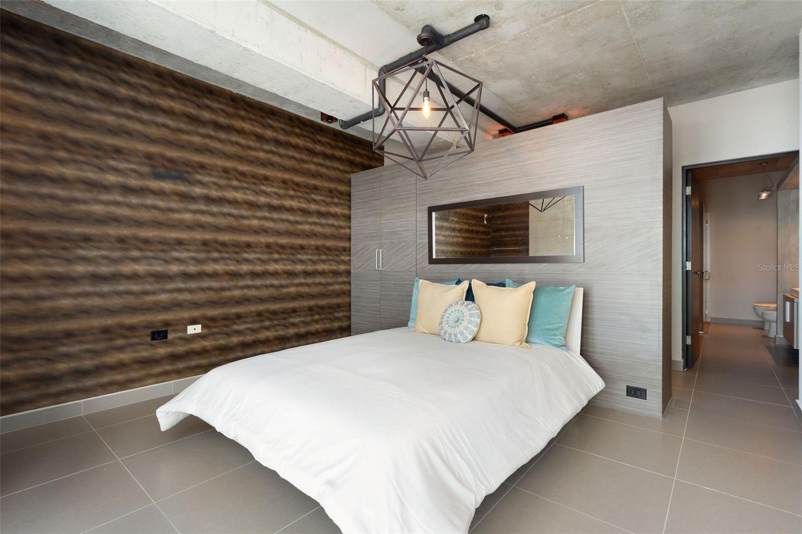 PUERTA DE TIERRA - Residential