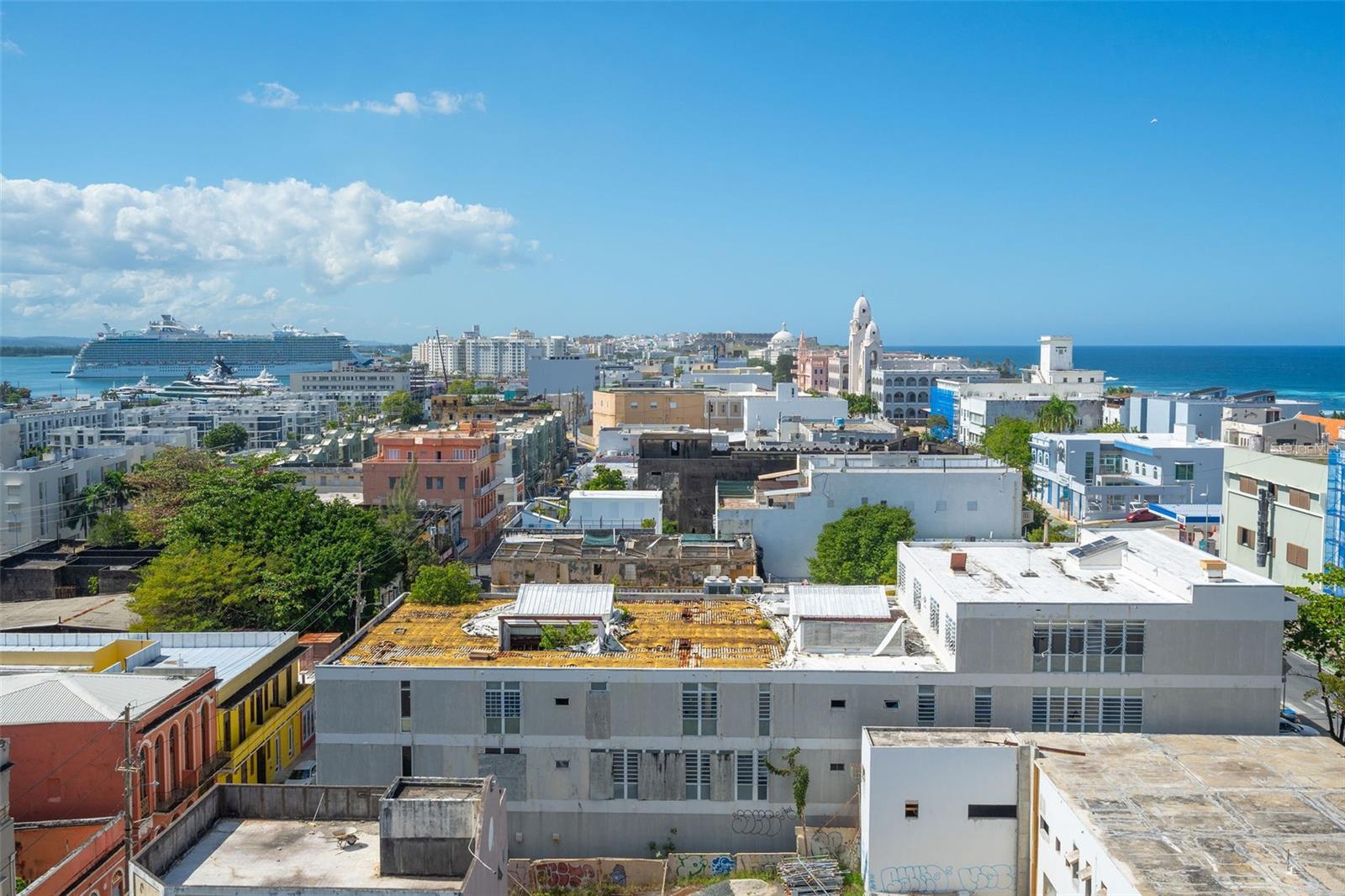 PUERTA DE TIERRA - Residential