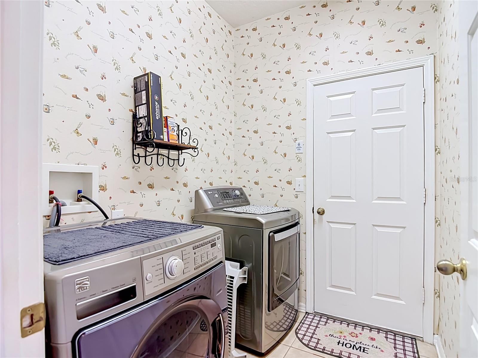 SUNCOAST MDWS INCREMENT 1 - Residential Lease
