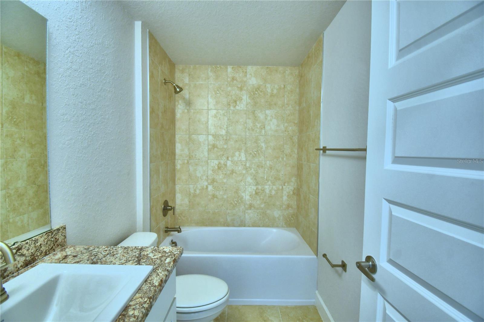 CADENCE CROSSING - Residential