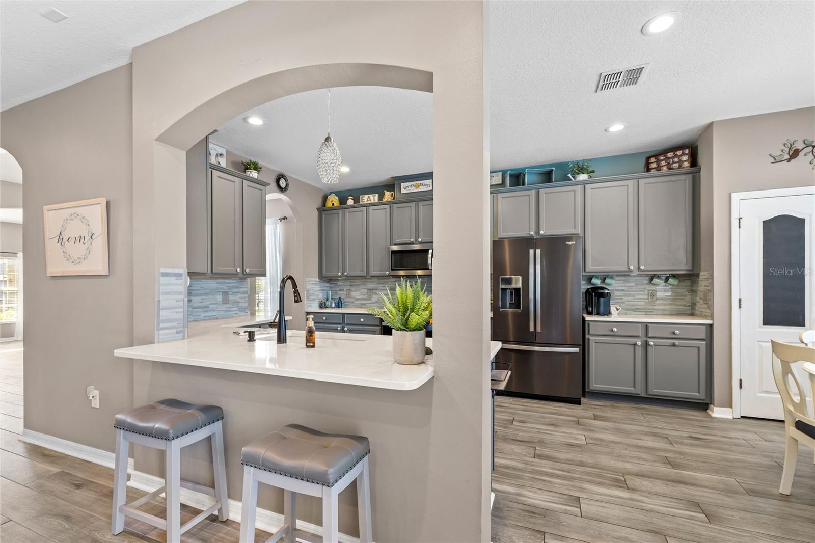 GROVE PK/STONE CREST A-E - Residential