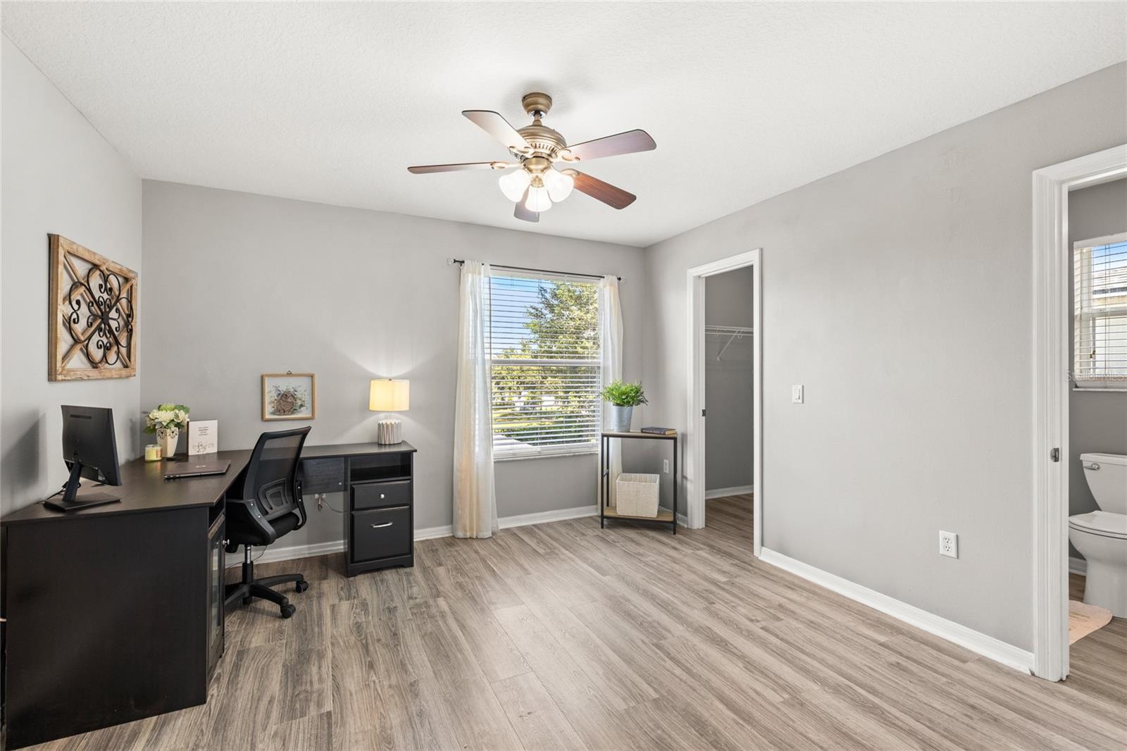 GROVE PK/STONE CREST A-E - Residential