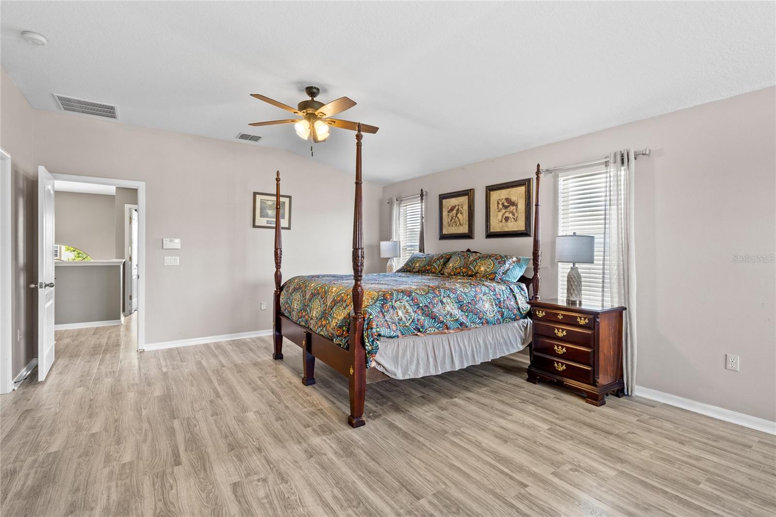 GROVE PK/STONE CREST A-E - Residential