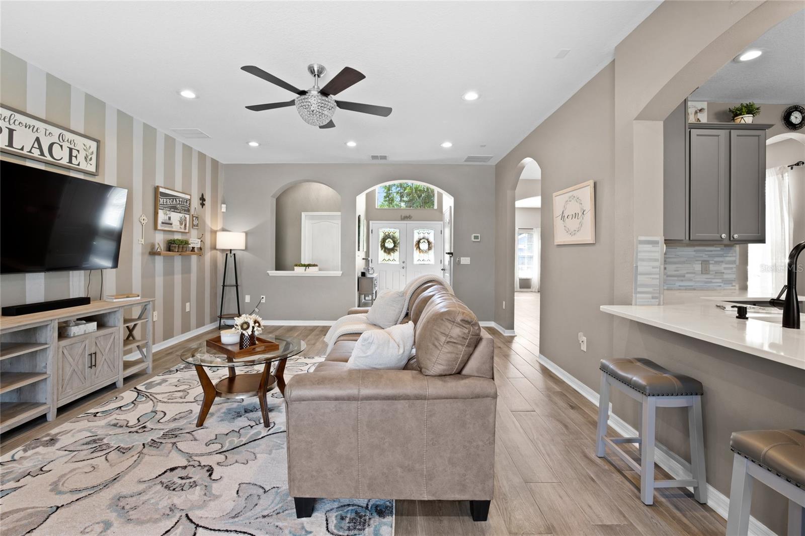 GROVE PK/STONE CREST A-E - Residential