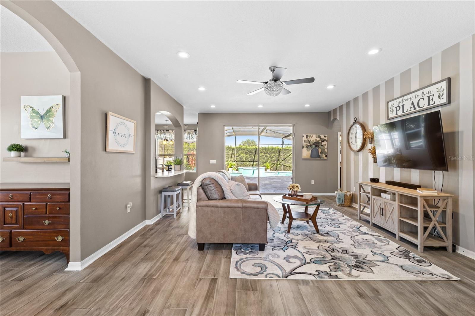 GROVE PK/STONE CREST A-E - Residential