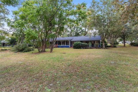 A home in ALACHUA